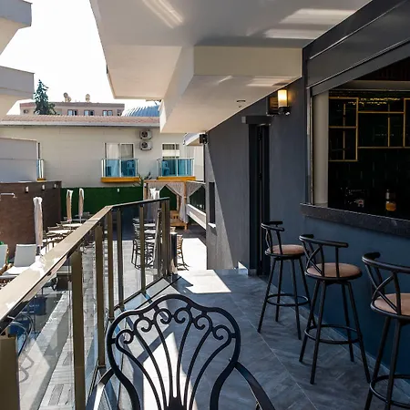 Ξενοδοχείο με διαμερίσματα Nas