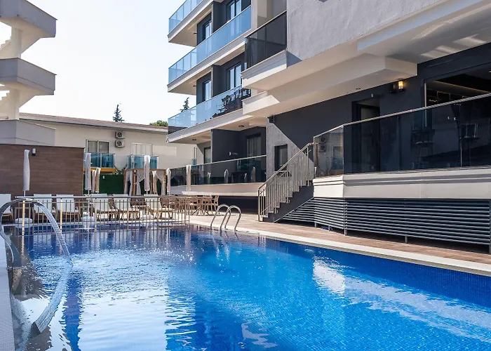 Lejlighedshotel Nas 4*